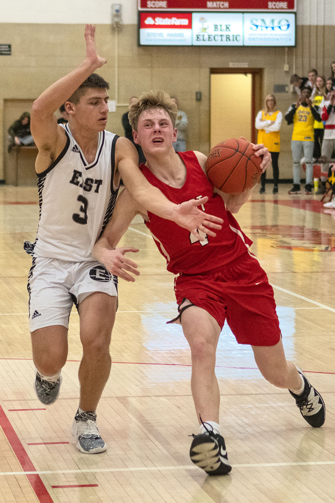 East vs West BBball 2